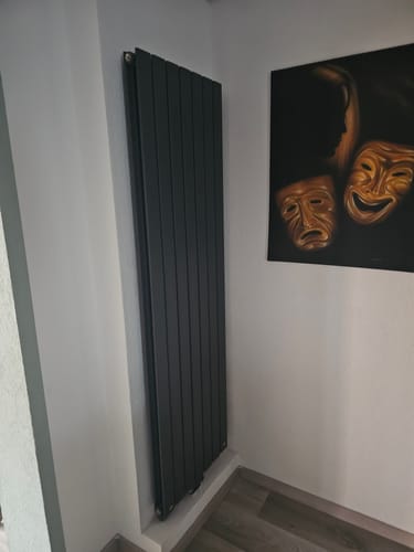 Customer photo review of SONNI Röhrenheizkörper Heizkörper Mittelanschluss Wandheizkörper 1800*590mm Anthrazit ohne/mit Mutiblock