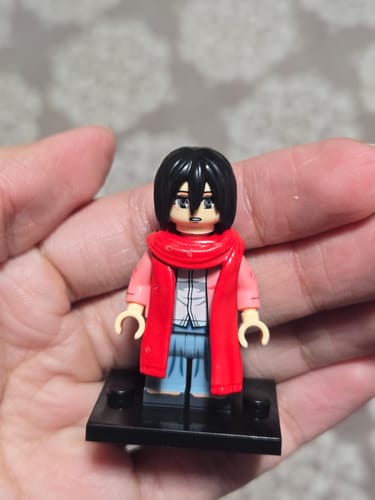 Customer photo review of FREE MYSTERY MINI FIGURE