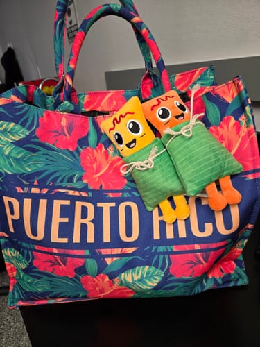 Customer photo review of Pasteles | Yuca y Masa