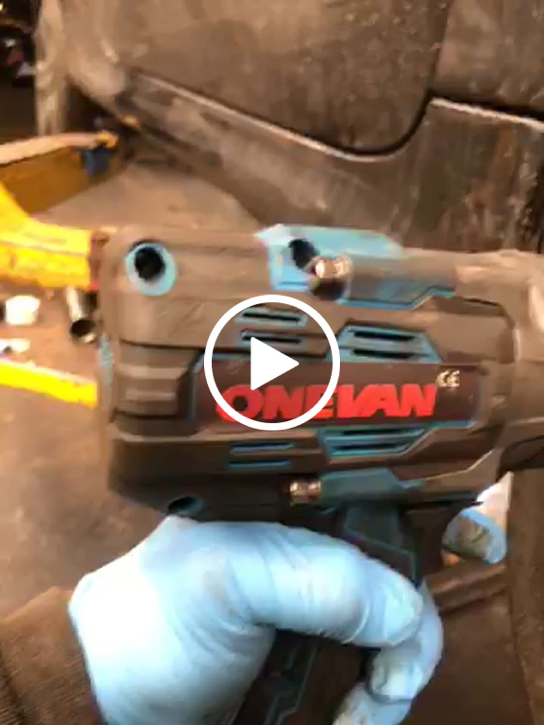 Customer video review of ONEVAN 1/2" 2800N·m Brushless Cordless Impact Wrench | For Makita 18V Battery