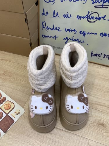 Customer photo review of Cartoon Hello Kitty knitted socks and snow boots