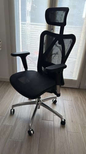 Customer photo review of Sihoo M57 Full Mesh Breathable Office Chair for Sedentary Lifestyle