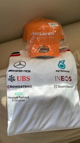Customer photo review of Gorro McLaren Essentials