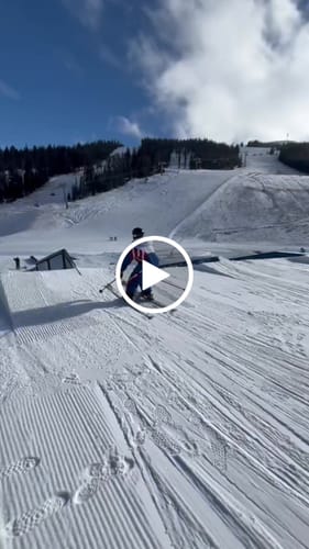 Customer video review of Men's Blue & White 90s Retro Track Colorblock Snow Anorak