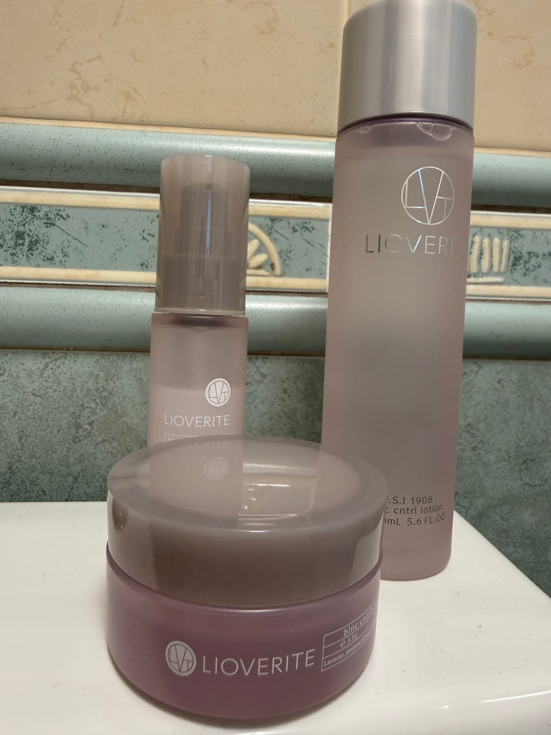Customer photo review of LIOVERITE Balance Control Lotion