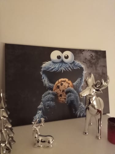 Customer photo review of Leinwandbild Keksmonster Querformat