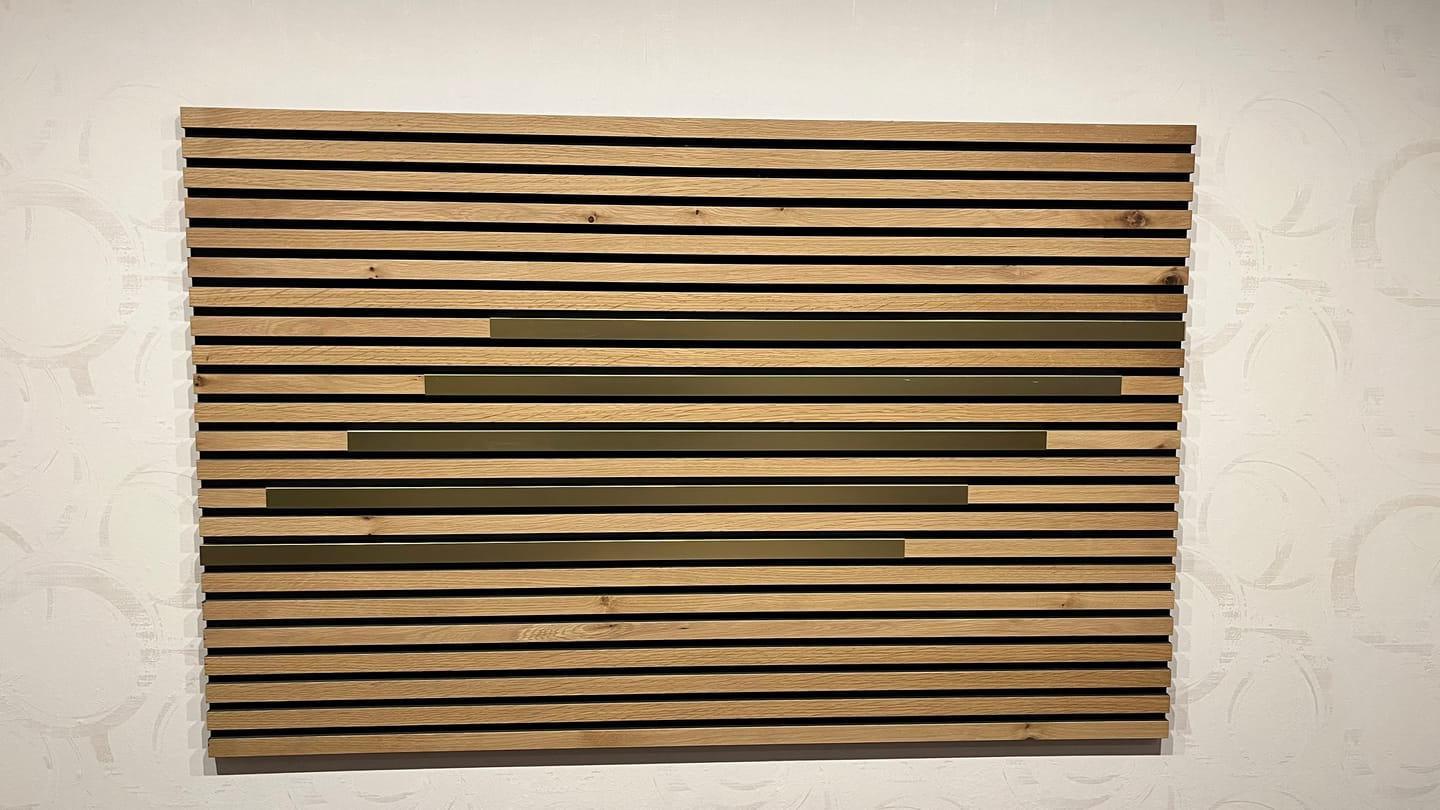 Customer photo review of Akustikpaneele Rustikale Eiche | 240 cm x 60 cm | Dreiseitig Echtholzfurnier