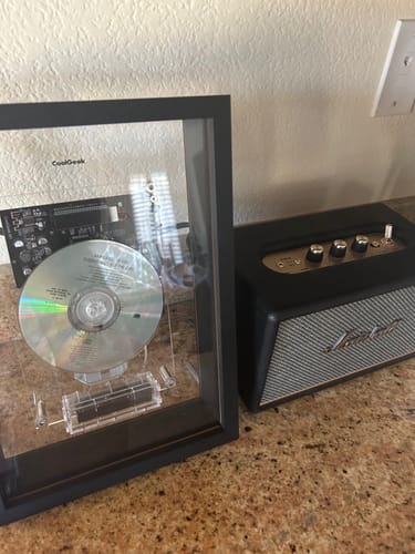 Customer photo review of M1 Music Frame CD Player