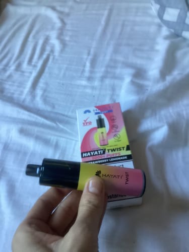 Customer photo review of Hayati Twist 5000 - Puff Jetable / Vape Disposable -  2% nicotine