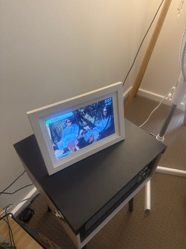 Customer photo review of Digital Photo Frame