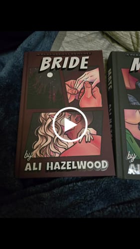 Customer video review of good girl book club subscription