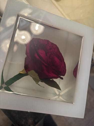 Customer photo review of 4x4x4" Cube Silicone Mold For Epoxy Resin - Deep Casting Mold