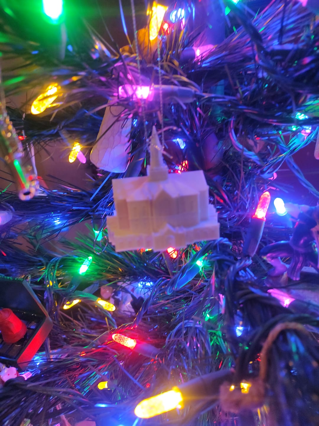 Customer photo review of Taylorsville Utah Temple Christmas Ornament