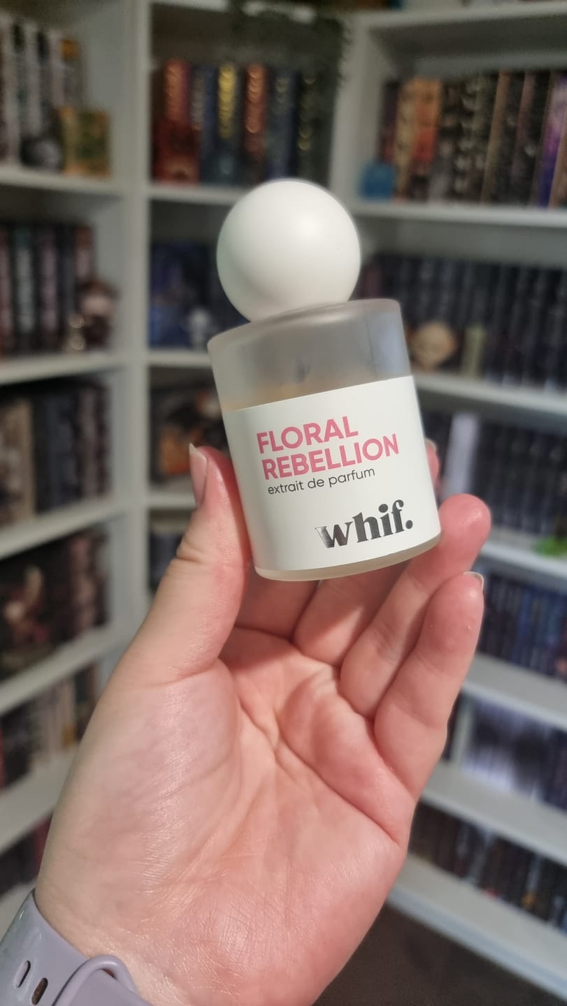 Customer photo review of Floral Rebellion