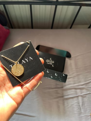Customer photo review of Ayatul Kursi Token Halskette