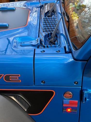 Customer photo review of Cowl Wiper Panel Hydrographic (Fits JL/JT 2018-2025)