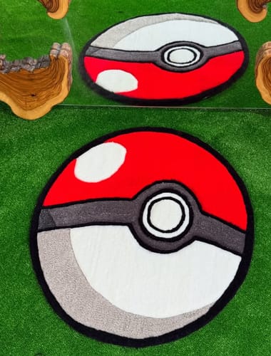 Customer photo review of Poké Ball Rug