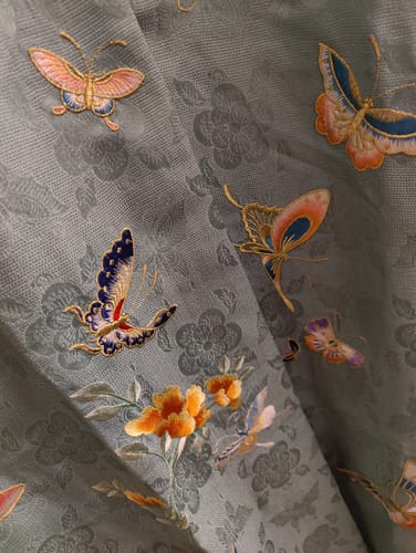 Customer photo review of Fu Die 福蝶 Auspicious Butterflies Late Ming Bijia Vest