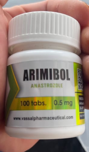 Reseña con foto de un cliente sobre Arimidex