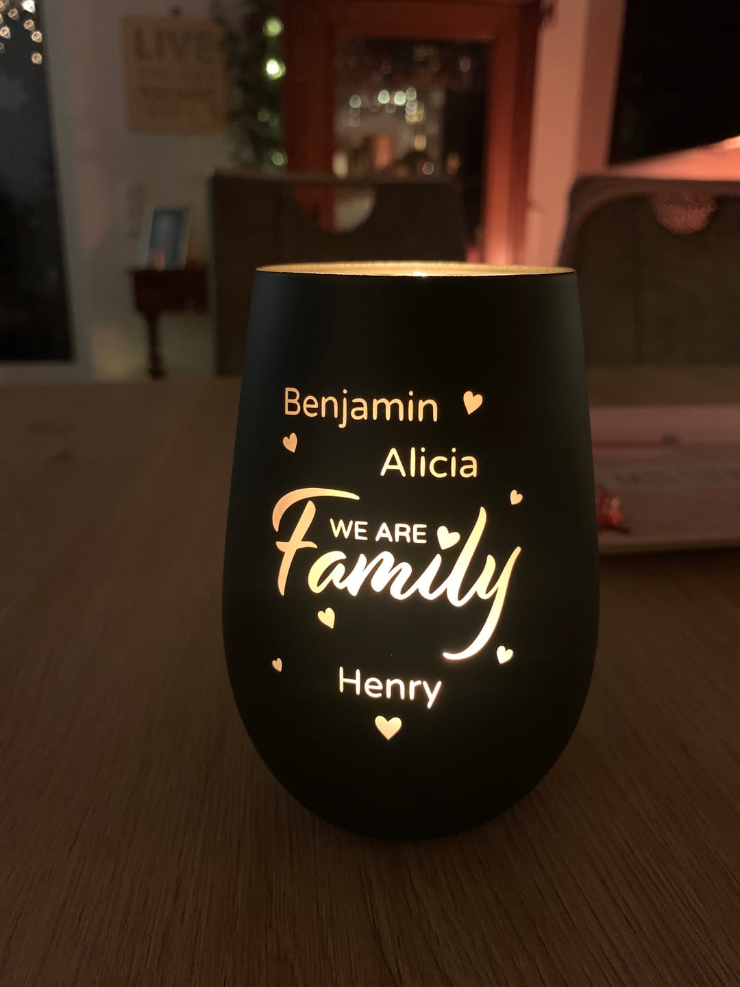 Customer photo review of Familie - Personalisiertes Windlicht