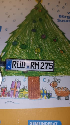 Customer photo review of Kennzeichen Schlüsselanhänger Mini Nummernschild Metall