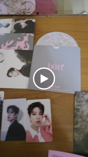 Customer video review of STRAY KIDS - DO IT SKZ IT TAPE ALBUM MUSICKOREA GIFT STANDARD IT VER