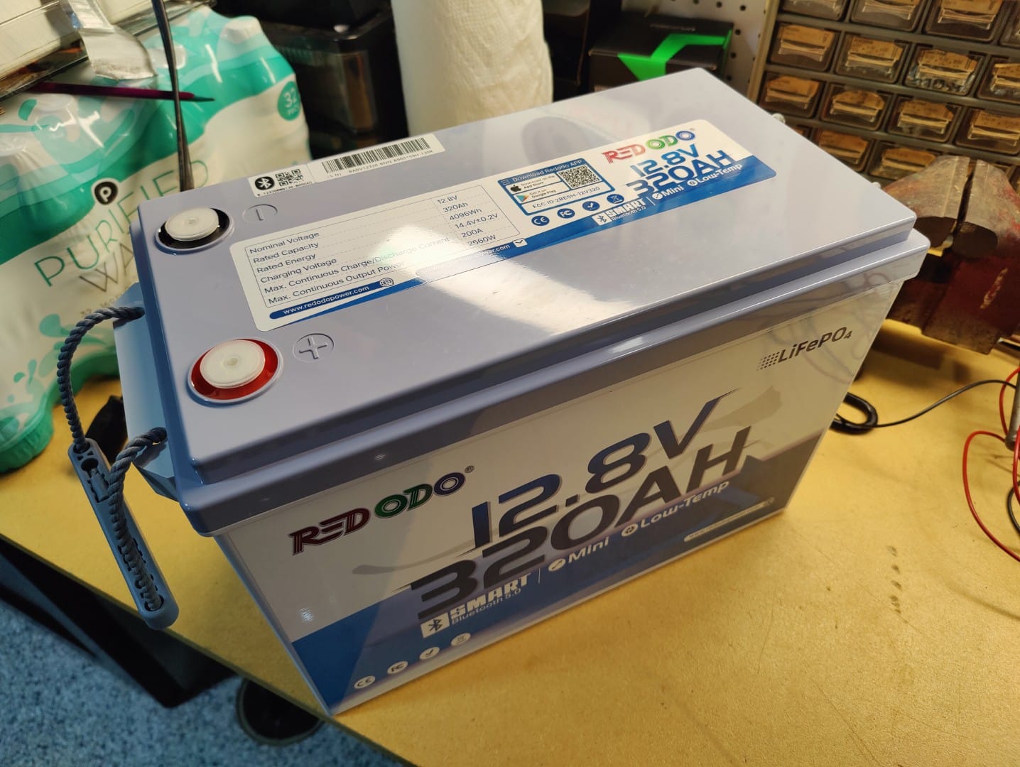 Redodo 12V 320Ah LiFePO4 RV battery