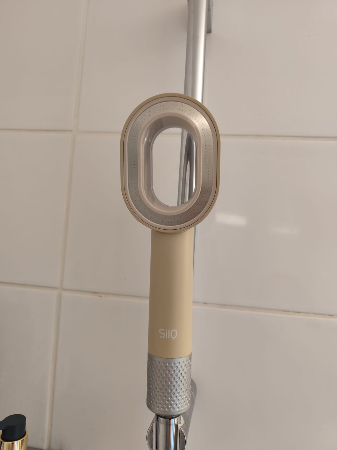 Customer photo review of Q head