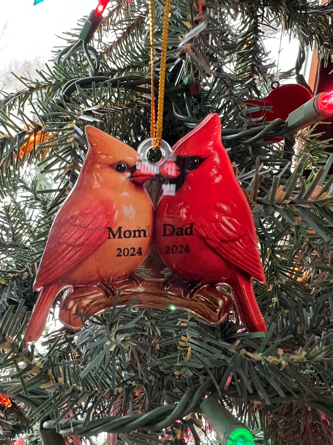 Customer photo review of Vintage Nostalgic Cardinals Memorial Dad Mom Christmas Personalized Acrylic Ornament