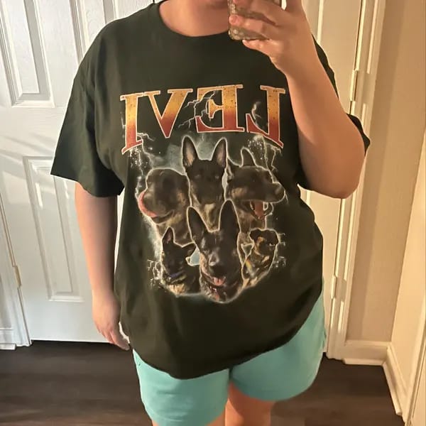 Customer photo review of Custom Vintage Bootleg Pet Tee