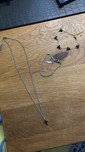 Customer photo review of CROSS CHAIN | Silver
