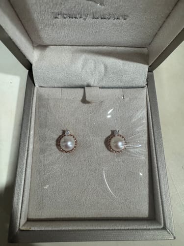 Customer photo review of Top Grade Freshwater Pearl Earrings WE00659 | ACM Collection