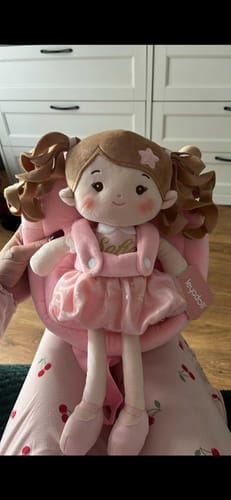 Customer photo review of Personalized Princess Starlet Doll Backpack - Pink