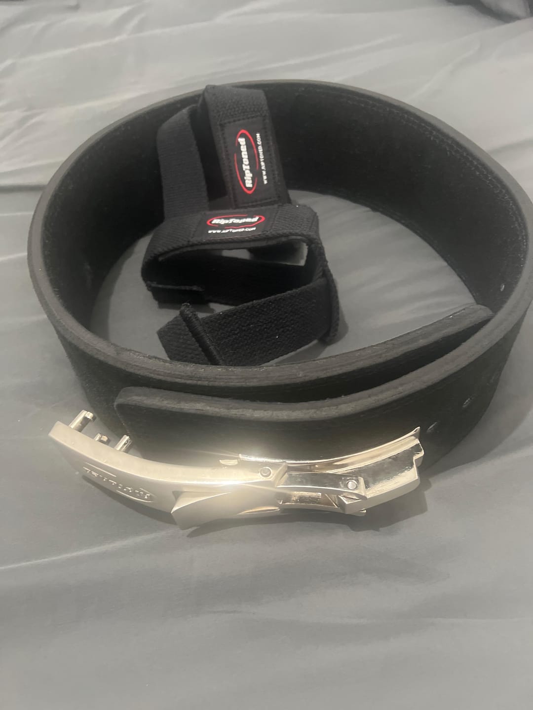 Customer photo review of Rip Toned Lever Belt with BONUS Lifting Straps (USA ONLY)