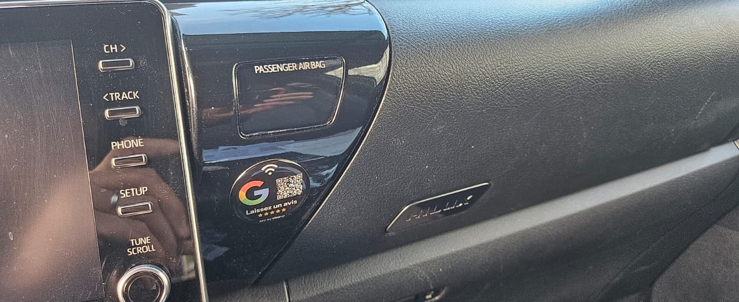Customer photo review of Badges Avis Google autocollants NFC connectés - avis Google