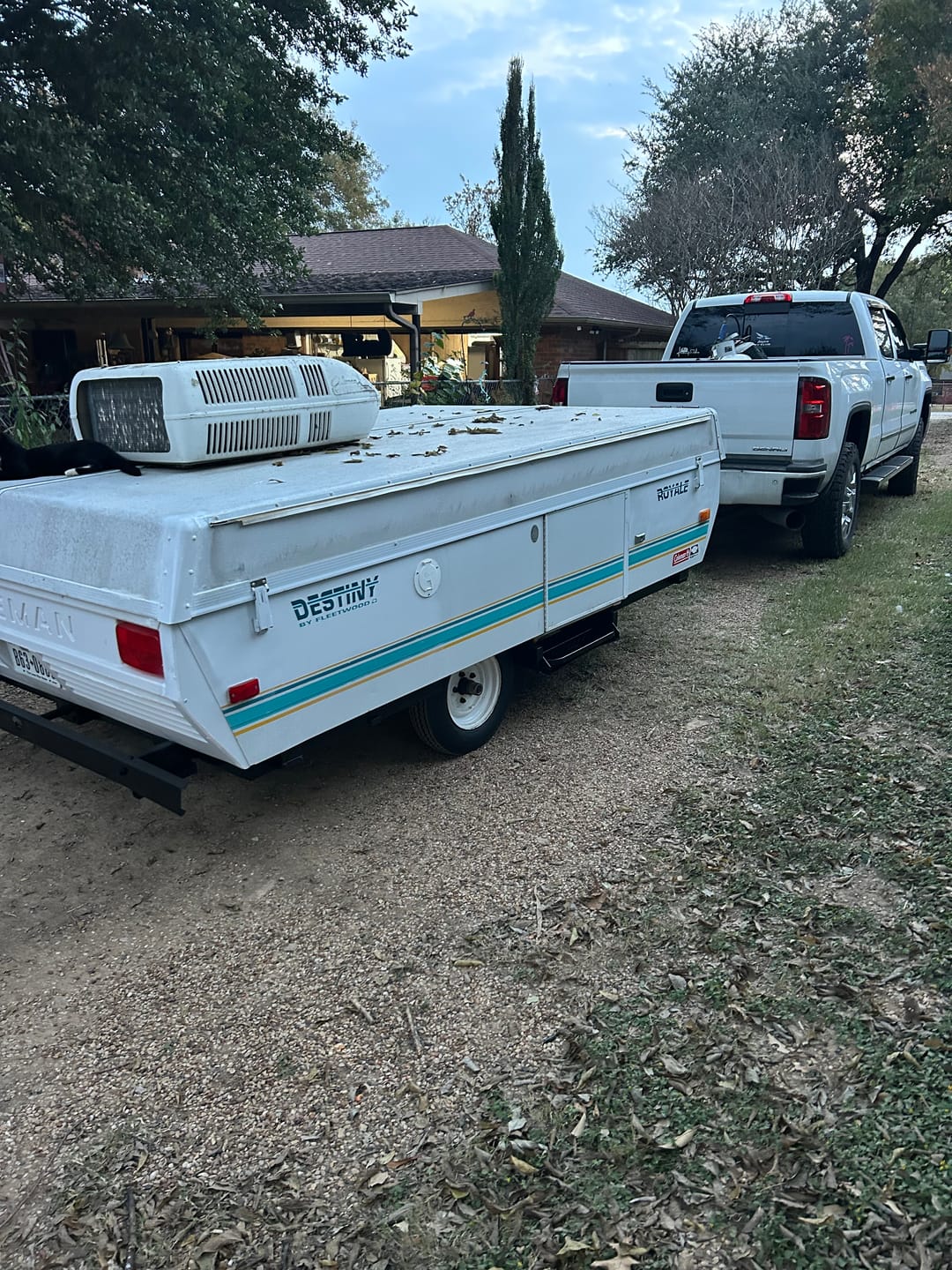 Customer photo review of Roof Corner Cap 4 Pack