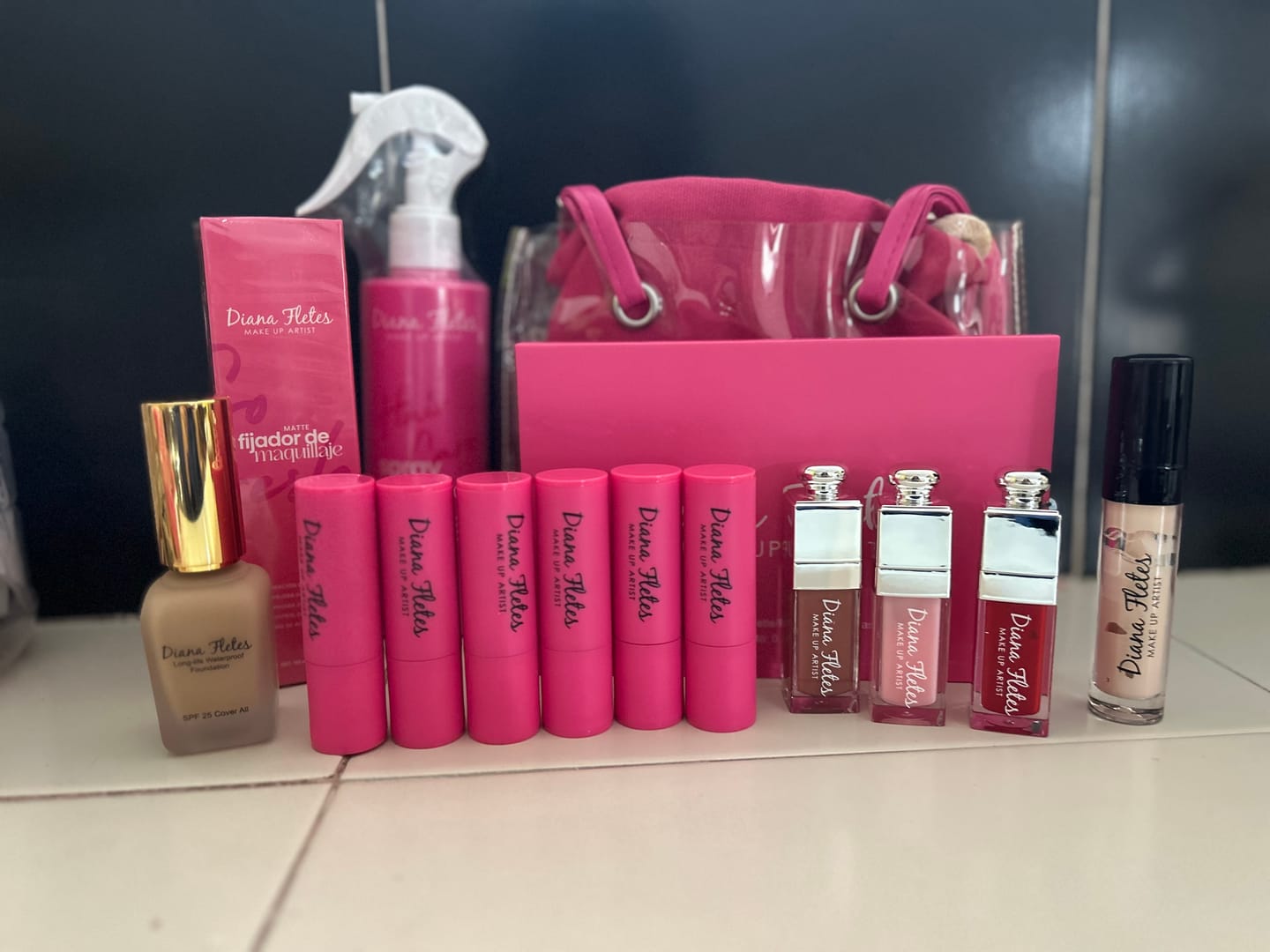 Customer photo review of Pink Set ( S ) Labiales Matte Diana Fletes