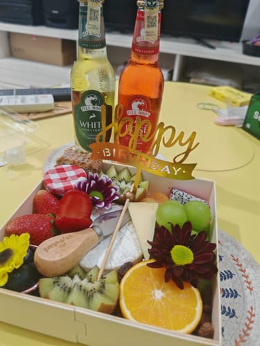 Customer photo review of Subang Jaya Signature Cheese Fruit Grazing Platter (Available in S, M & L size) [Malaysia]