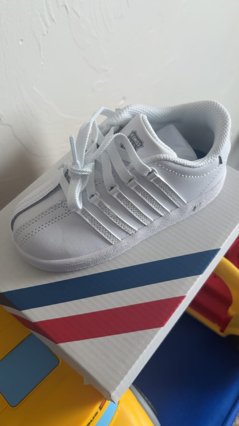 Customer photo review of 23343-101-M | CLASSIC VN | WHITE/WHITE