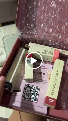 Customer video review of LABIAL VELVET LÍQUIDO
