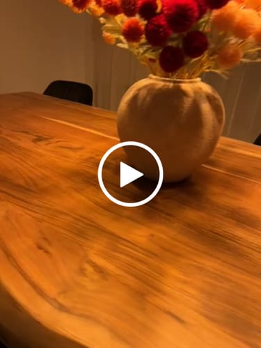 Customer video review of Arda vase- Beige