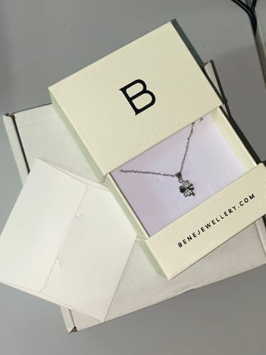 Customer photo review of Ana Clover Necklace