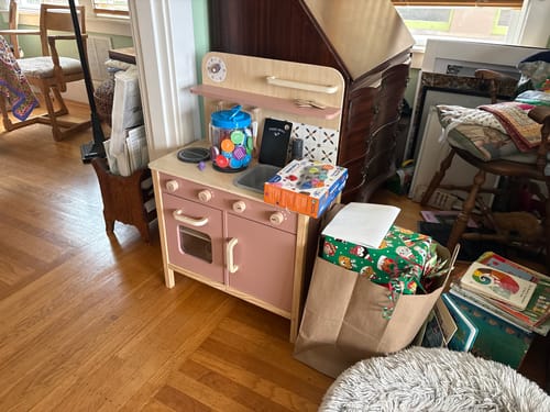 Customer photo review of Wooden Play Kitchen Set - Montessori Pretend Cooking 22pc Ages 3+