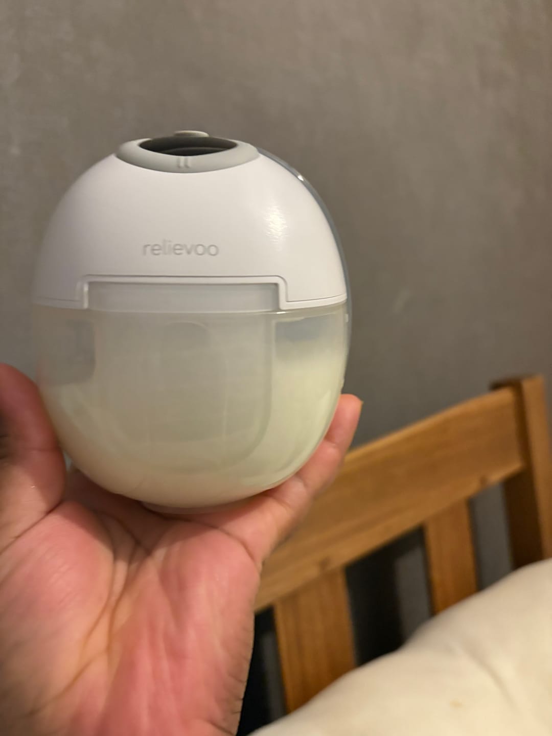 Customer photo review of Relievoo© Wearable Breast Pump