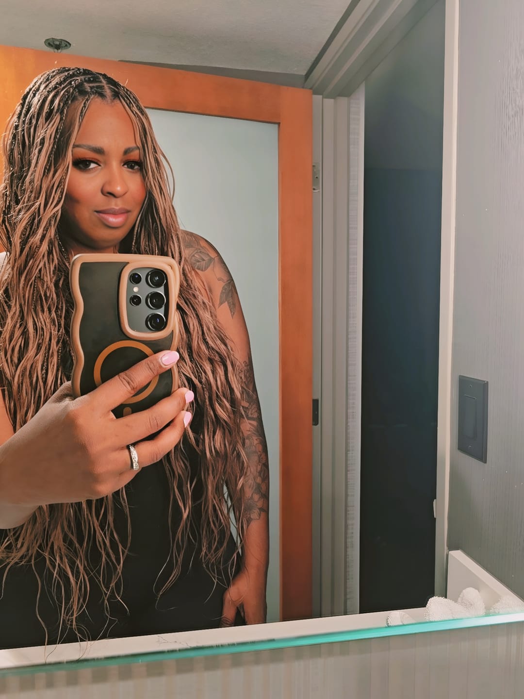 Customer photo review of Color #8 Light Brown Body Wave Bulk Human Braiding Hair