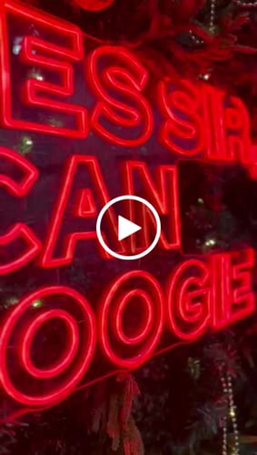 Customer video review of Custom Neon: YES SIR, I CAN...