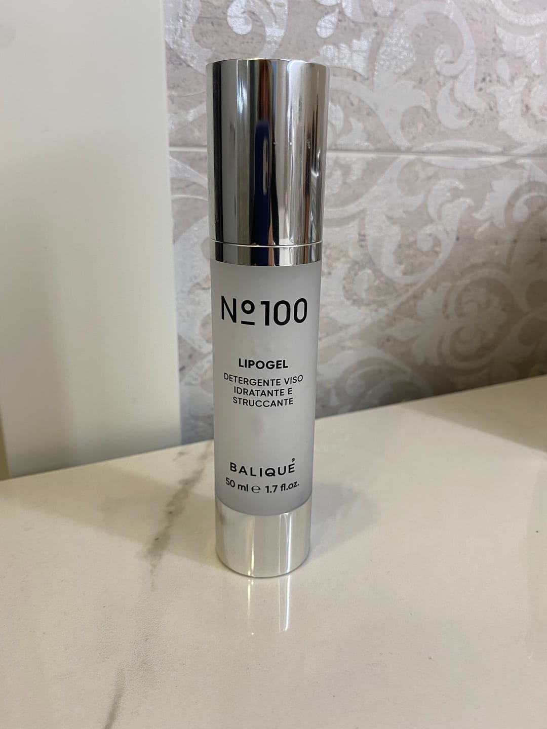 Customer photo review of N°100 LIPOGEL - Detergente viso