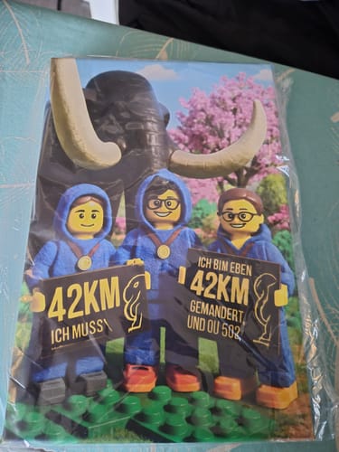 Customer photo review of Personalisierte Leinwand - Portrait im Baustein-Stil