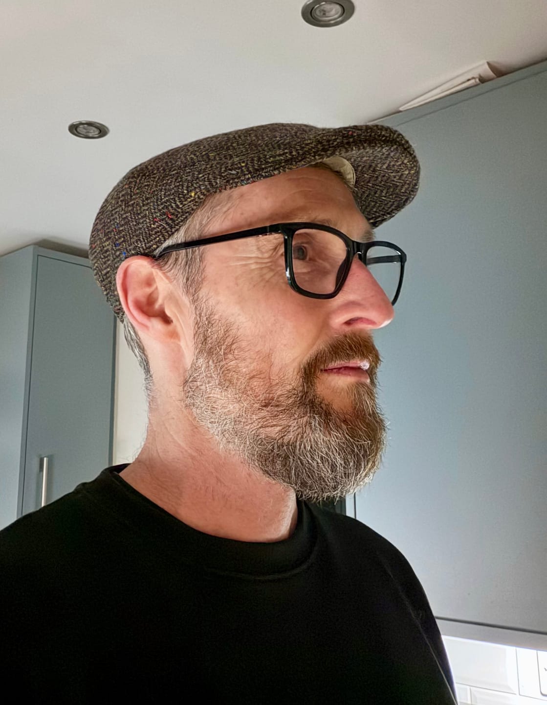 Customer photo review of Donegal Touring Cap Tweed