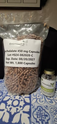 Customer photo review of Cuachalalate Capsules - 1,800 count (Size 0 Capsule - 450 mg. Each)